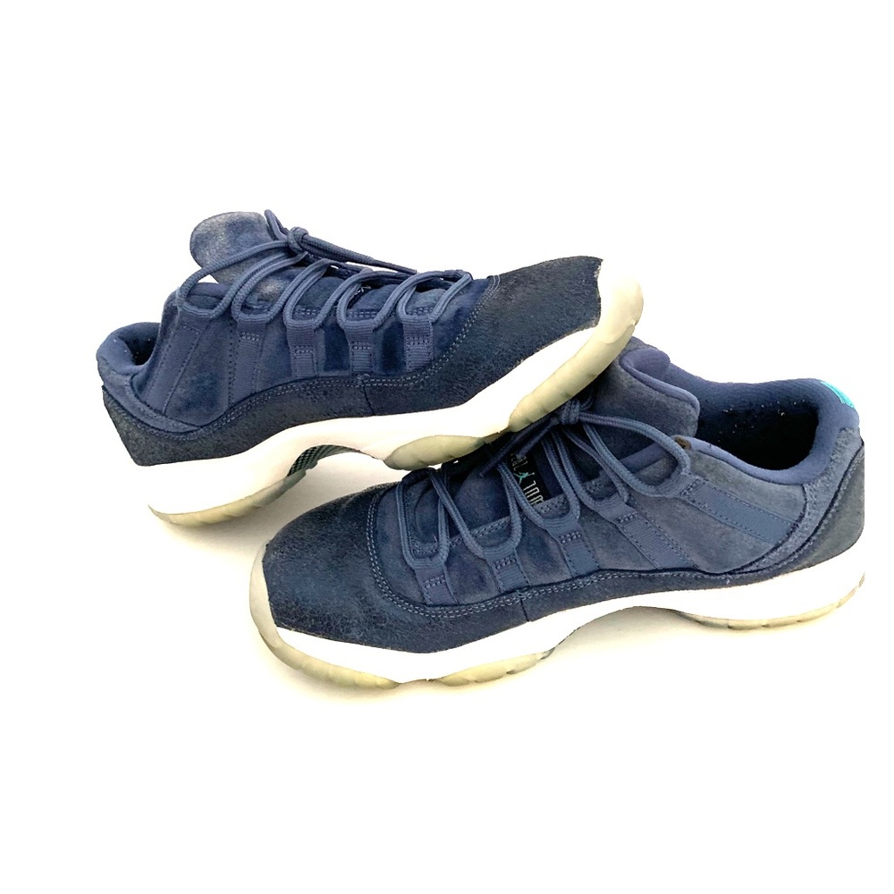 Nike Air Jordan 11 XI Retro Low Blue Moon Size 7Y